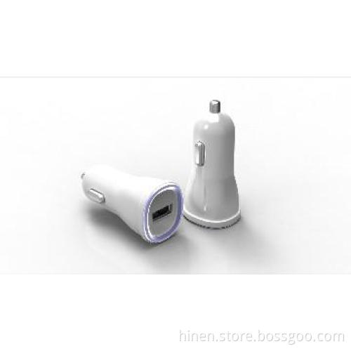 Light weight, smart and convenient to use Car chargers with 5V/2.1A